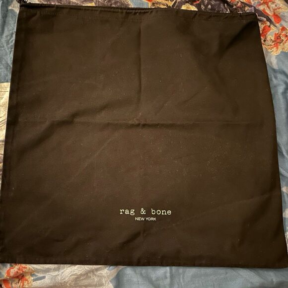 Rag & Bone New York Black Dust Bag 19x19 Like New - Picture 1 of 1